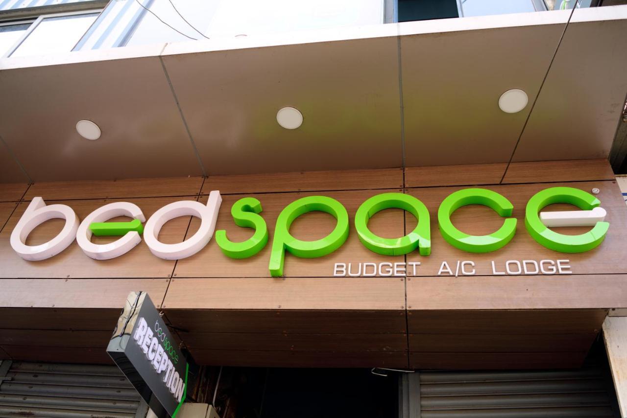 Bedspace- Capsule Ac Hotel Mangaluru Exterior foto